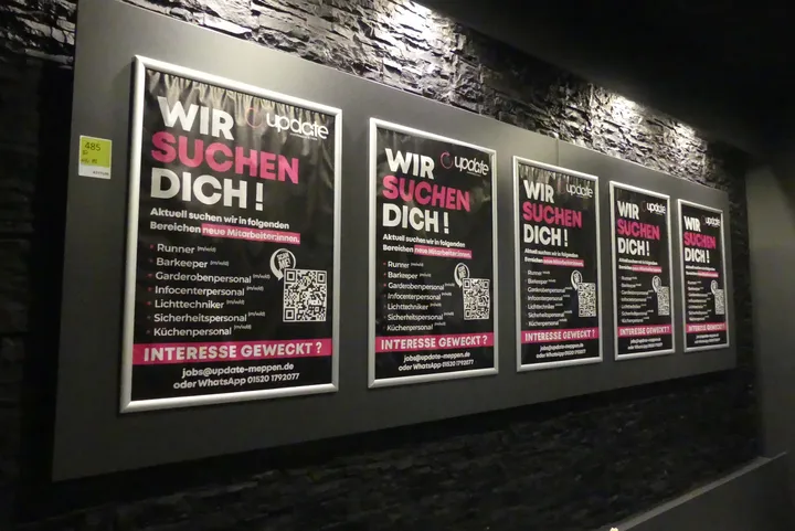 5x Alurahmen mit Poster Maße in cm ca. 63 x 88